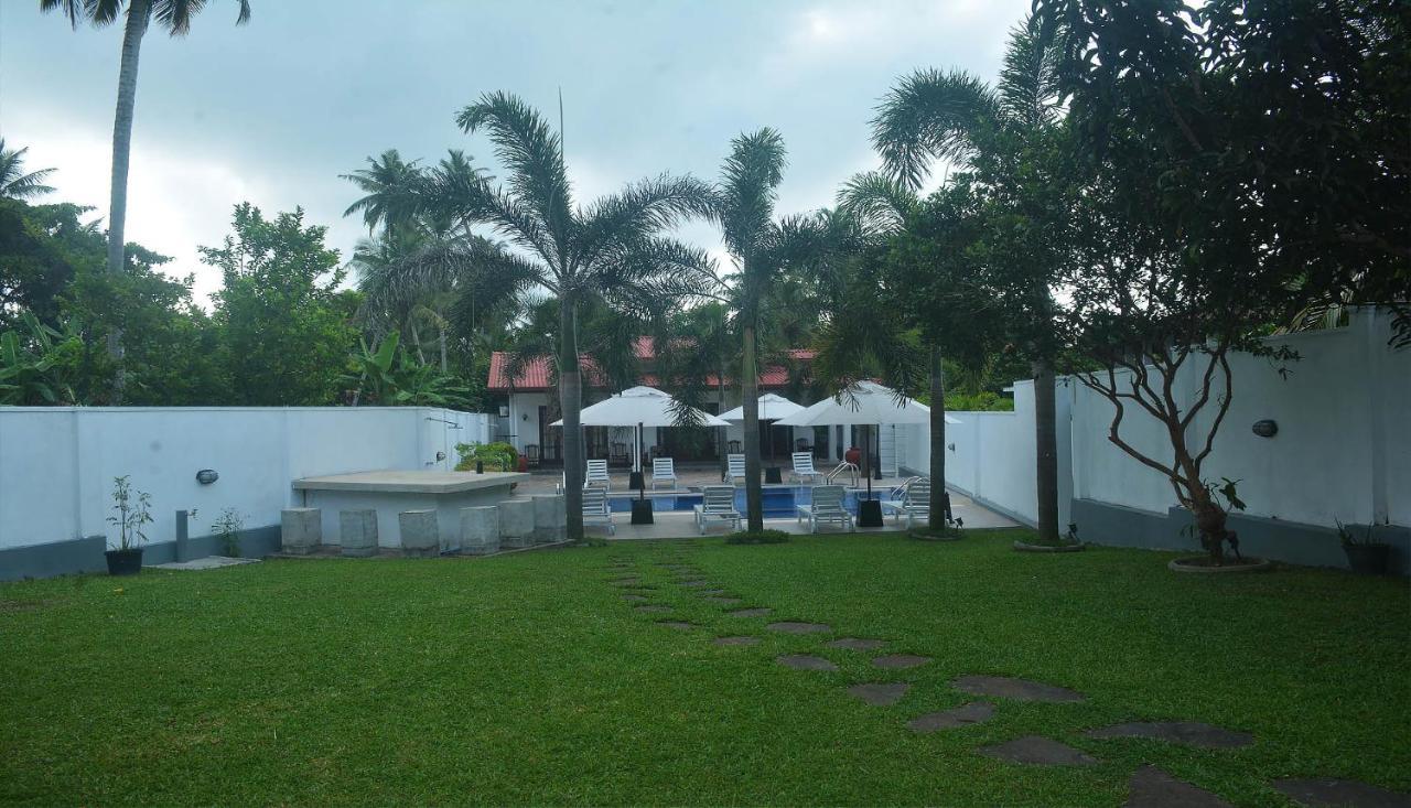New Sithi Villas Hikkaduwa Exterior photo