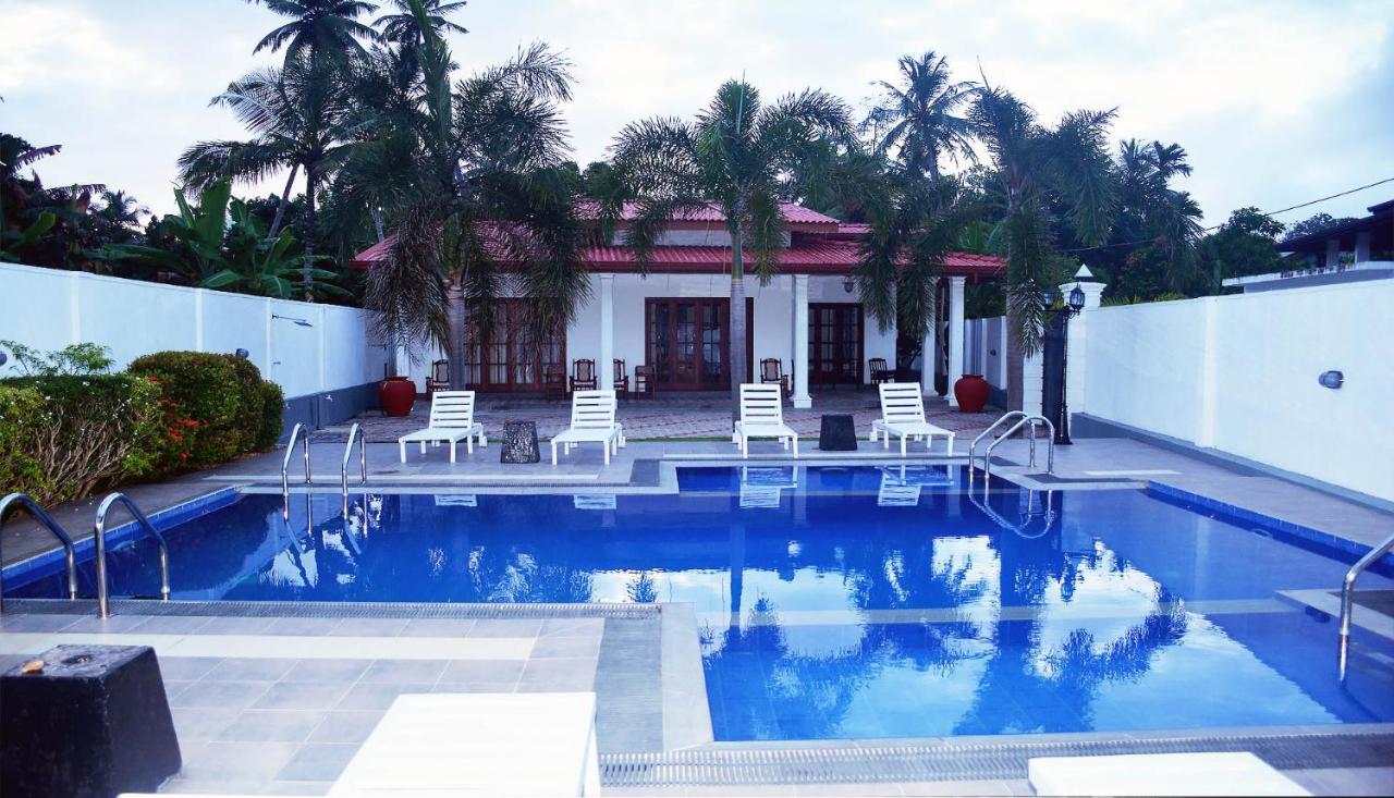 New Sithi Villas Hikkaduwa Exterior photo